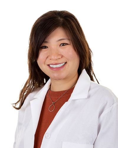 Physician photo for Lian Quach