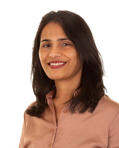 Physician photo for Deepa Kummati